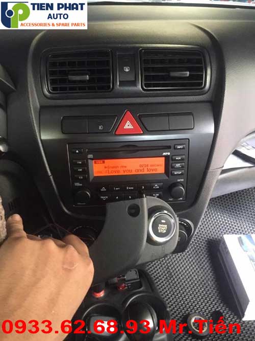lap chia khoa thong minh cho hyundai Santafe tai tp hcm